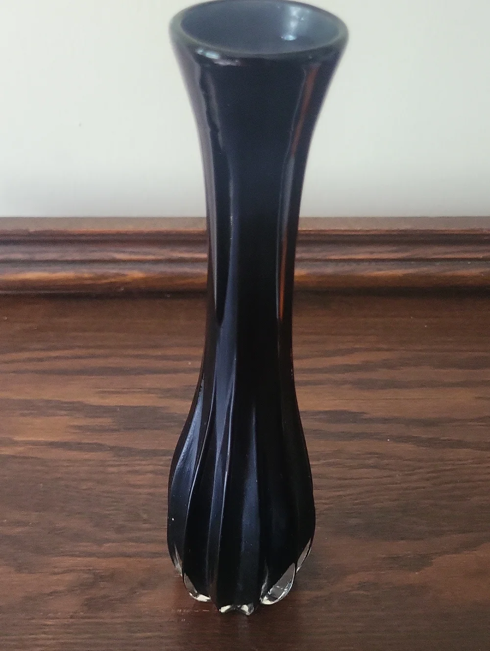 Mid-Century Dark Cobalt Blue Glass Bud Vase